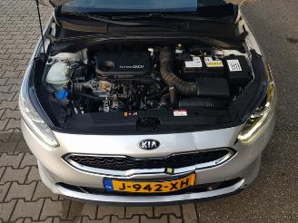 Kia Ceed 1.0 T-GDi DynamicPlusLine picture 11