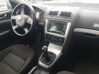 Skoda Octavia Combi 1.4 TSI Greentech Elegance Business Line picture 15