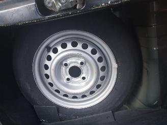 Chevrolet Spark 1.0 16V LS picture 12