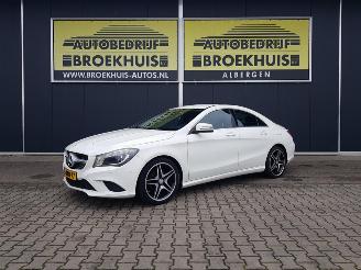 Damaged car Mercedes Cla-klasse 180 BlueEFF. Ambition 2014/9