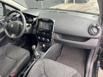 Renault Clio 1.5 dCi ECO Expression picture 12