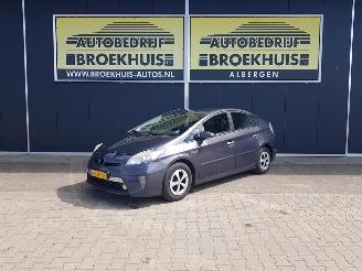 Coche accidentado Toyota Prius 1.8 Plug-in Executive Business 2013/11