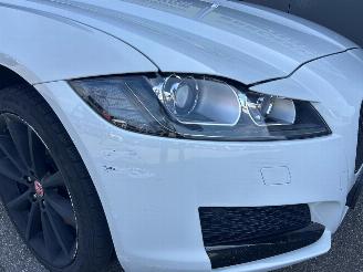 Jaguar XF 2.0d Portfolio picture 17
