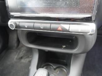 Citroën C3 1.2 Vti picture 9