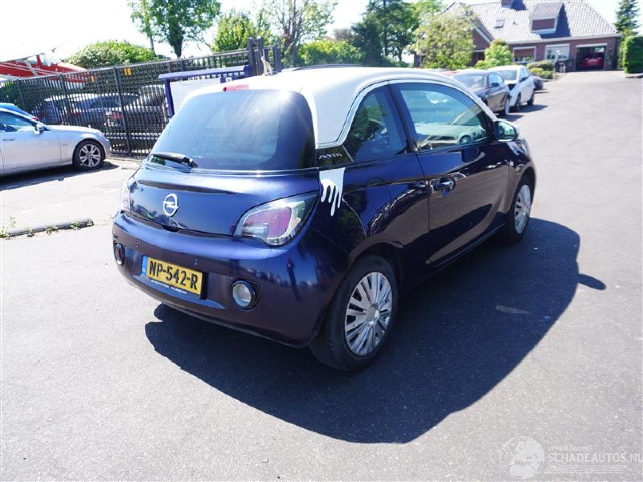 Opel Adam 1.2 16v