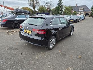 Schadeauto Audi A3 1.2 16V 2014/8