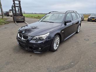 BMW 5-serie Touring 530i picture 3