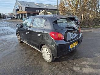 Mitsubishi Space-star 1.0 12v picture 2