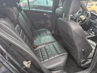 Volkswagen Golf 2.0 R 4Motion picture 8