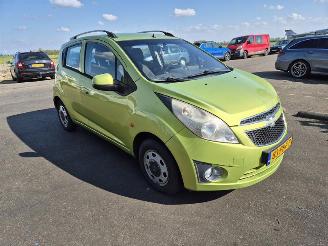 Chevrolet Spark 1.0 16v picture 4