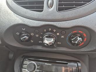 Renault Twingo 1.2 16v picture 6