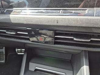 Volkswagen Golf GTE picture 7