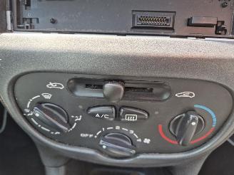 Peugeot 206 CC 1.6 picture 6