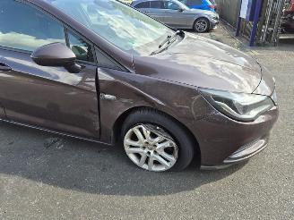 Opel Astra 1.0 Turbo picture 5