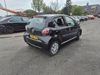 Avarii autoturisme Toyota Aygo 1.0 12v AUTOMAAT 2013/9