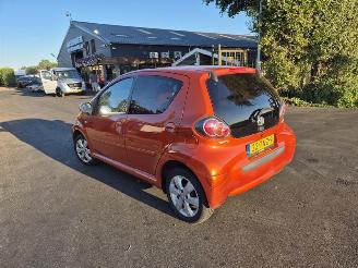 Toyota Aygo 1.0 12v picture 2