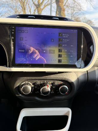 Renault Twingo  picture 16