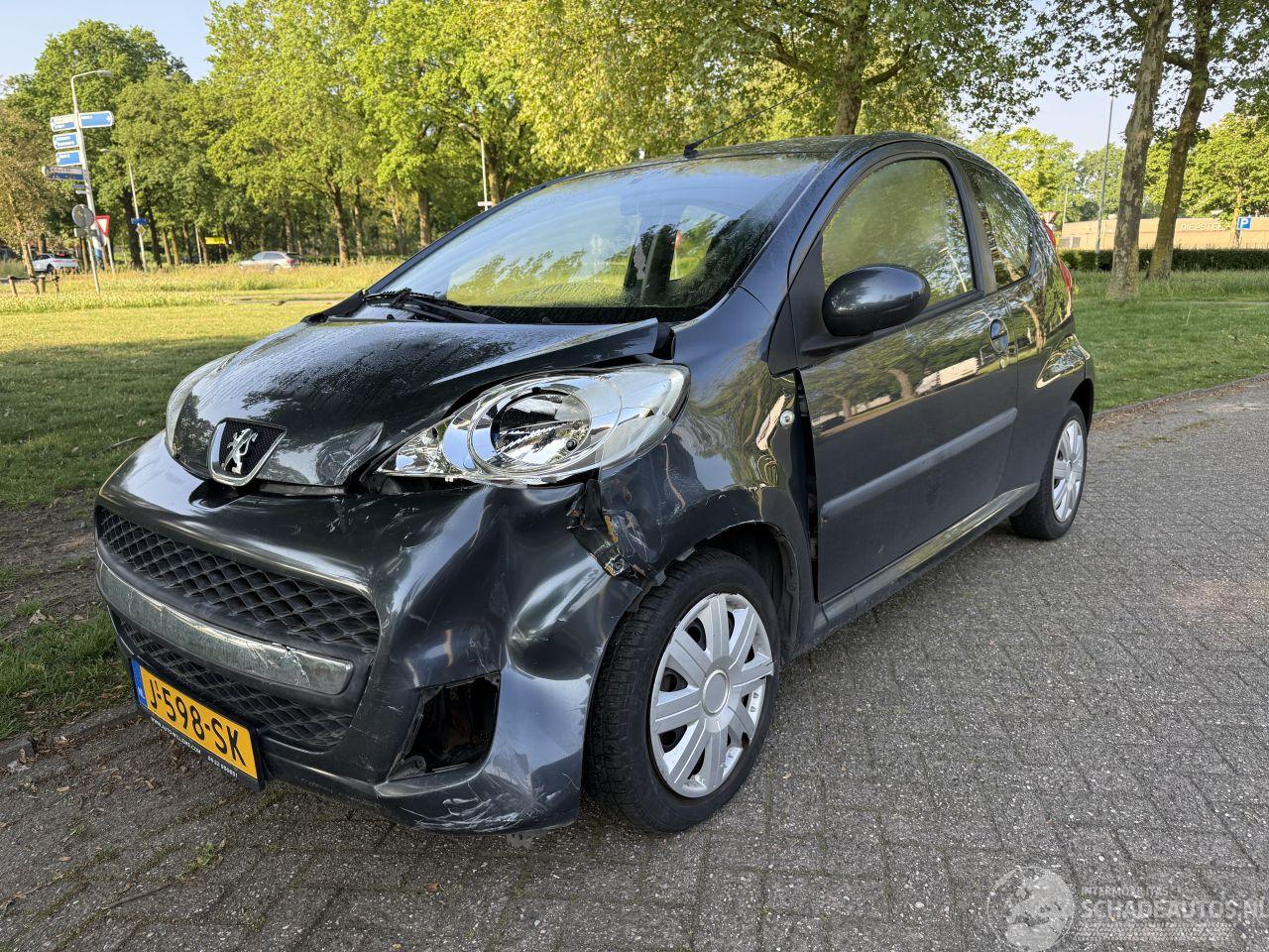 Peugeot 107 