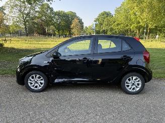 Kia Picanto  picture 2
