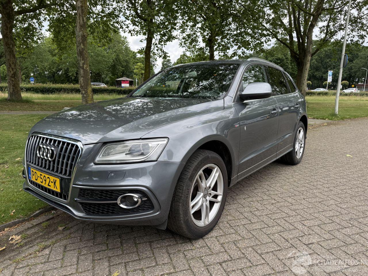 Audi Q5 3.2