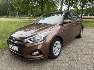 Damaged car Hyundai I-20  2018/1