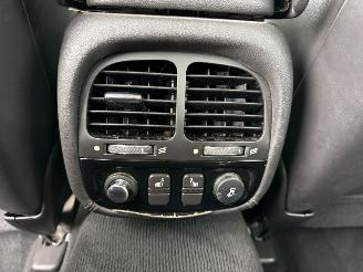 Jaguar XJ  picture 14