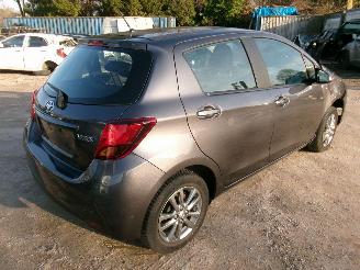 Toyota Yaris 1.0 Comfort 5 Drs picture 4