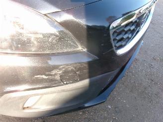 Volvo V-40 1.6 D - Cross Country picture 9