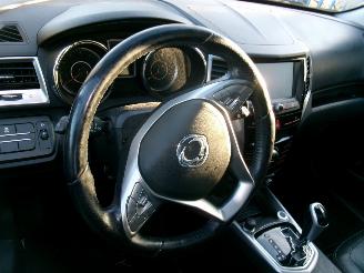 Ssang yong Tivoli 1.6 Automaat XLV picture 30