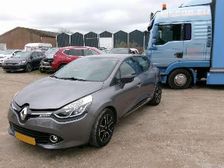 ocasión turismos Renault Clio 0.9 Comfort 5 Drs 2014/10