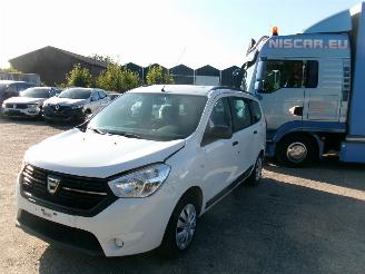 Schadeauto Dacia Lodgy 1.5 Dci Essential 7 Seats 2020/6