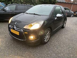 Citroën DS3 Auto is gereserveerd e-HDI 1.6 So Chic picture 3