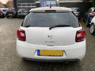 Citroën DS3 1.2 VTI Chic Motorschade picture 24