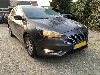 Ford Focus 1.5 Automaat Kombi motor probleem picture 29