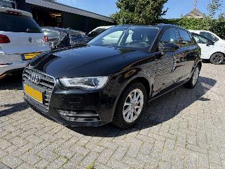 damaged passenger cars Audi A3 Automaat SPORTBACK 1.2 TFSI Attraction 5drs vaste prijs 2014/4