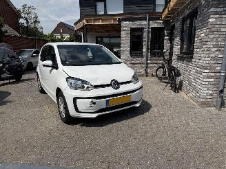 Unfallwagen Volkswagen Up! Vaste Prijs 2021/8