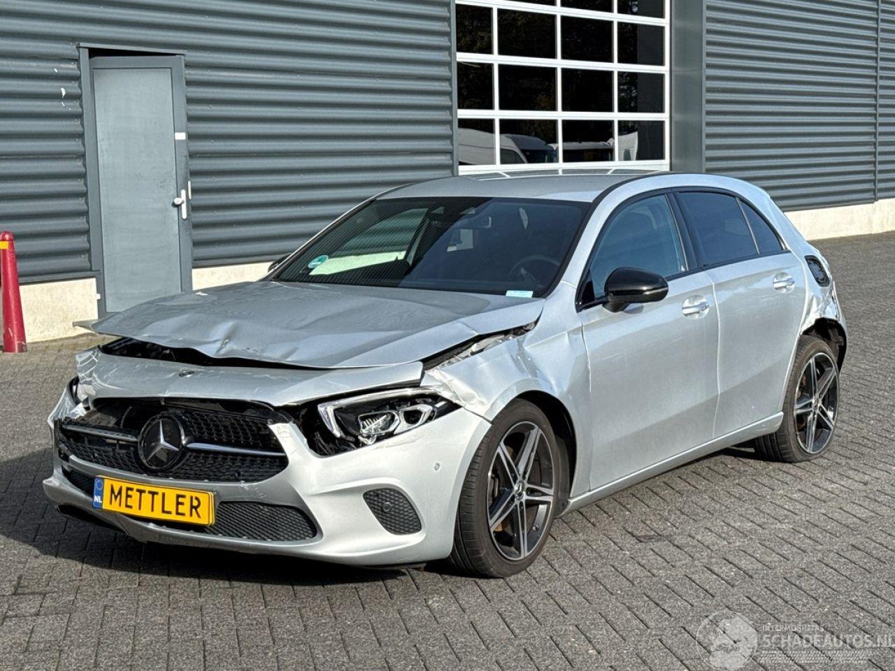 Mercedes A-klasse 1.3 A-200 Turbo 16V Hatchback  Benzine 1.332cc 120kW (163pk) FWD