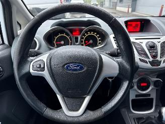 Ford Fiesta 1.4 16V Hatchback  Benzine 1.388cc 71kW (97pk) FWD picture 12