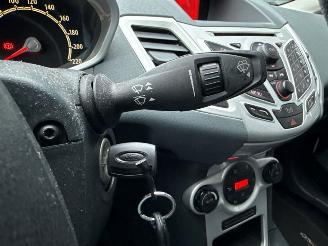 Ford Fiesta 1.4 16V Hatchback  Benzine 1.388cc 71kW (97pk) FWD picture 18