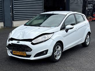Schadeauto Ford Fiesta 1.0 EcoBoost 12V 100 Hatchback  Benzine 998cc 74kW (101pk) FWD 2014/6