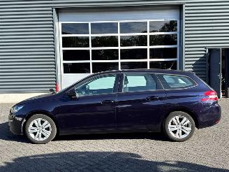 Peugeot 308 1.6 BlueHDi 120 Combi/o 4Dr Diesel 1.560cc 88kW (120pk) FWD picture 2
