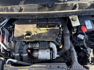 Peugeot 308 1.6 BlueHDi 120 Combi/o 4Dr Diesel 1.560cc 88kW (120pk) FWD picture 26