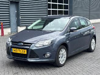 Coche accidentado Ford Focus 1.6 Ti-VCT 16V 125 Hatchback 2011/5