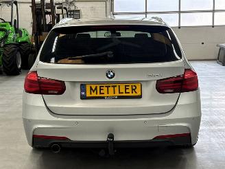 BMW 3-serie 318i 1.5 TwinPower Turbo 12V Combi/o  Benzine 1.499cc 100kW (136pk) FWD picture 4