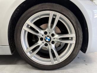 BMW 3-serie 318i 1.5 TwinPower Turbo 12V Combi/o  Benzine 1.499cc 100kW (136pk) FWD picture 20
