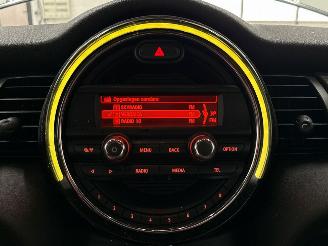 Mini Cooper 1.5 12V Cooper Hatchback 2Dr Benzine 1.499cc 100kW (136pk) FWD picture 16