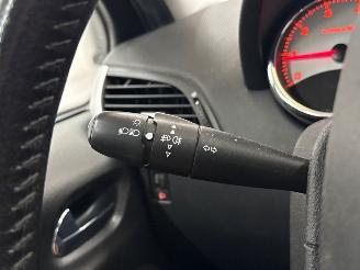 Peugeot 207 1.4 16V Vti Combi/o  Benzine 1.397cc 70kW (95pk) FWD picture 18