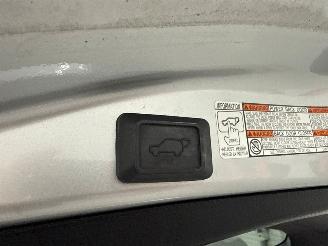 Toyota Rav-4 2.5 Hybrid 16V VVT-i 4x2 Jeep/SUV  Benzine 2.494cc 145kW (197pk) FWD picture 26
