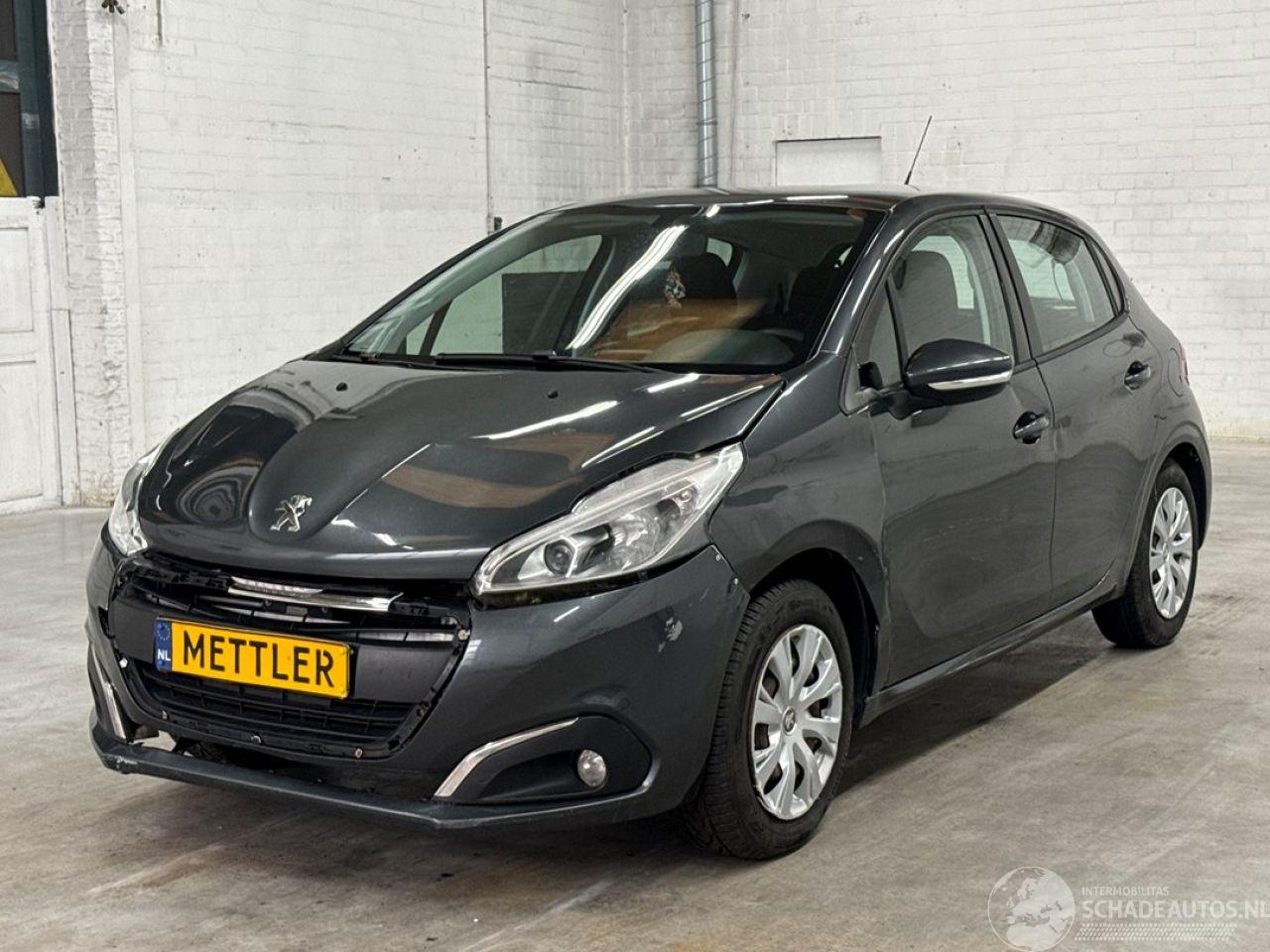 Peugeot 208 1.2 Vti 12V PureTech 82 Hatchback Benzine 1.199cc 60kW (82pk) FWD