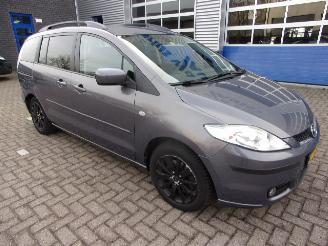 Vaurioauto  passenger cars Mazda 5 2.0 EXECUTIVE 7 PERSOONS Met Gebruikte onderdelen erbij 2007/9